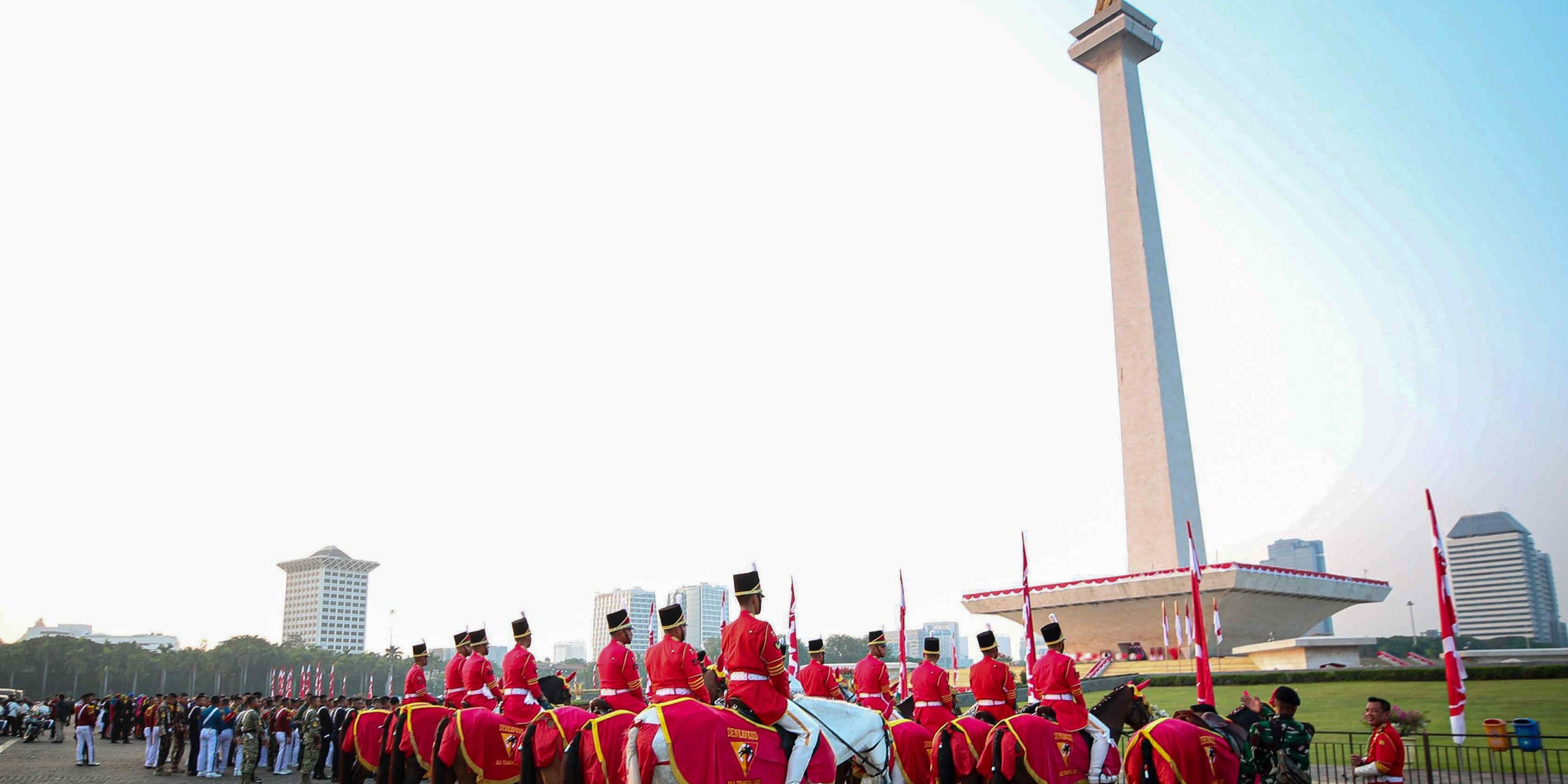 Pemerintah Buka Pintu Swasta Kelola Aset Negara, Monas Bisa Diambil Aih?