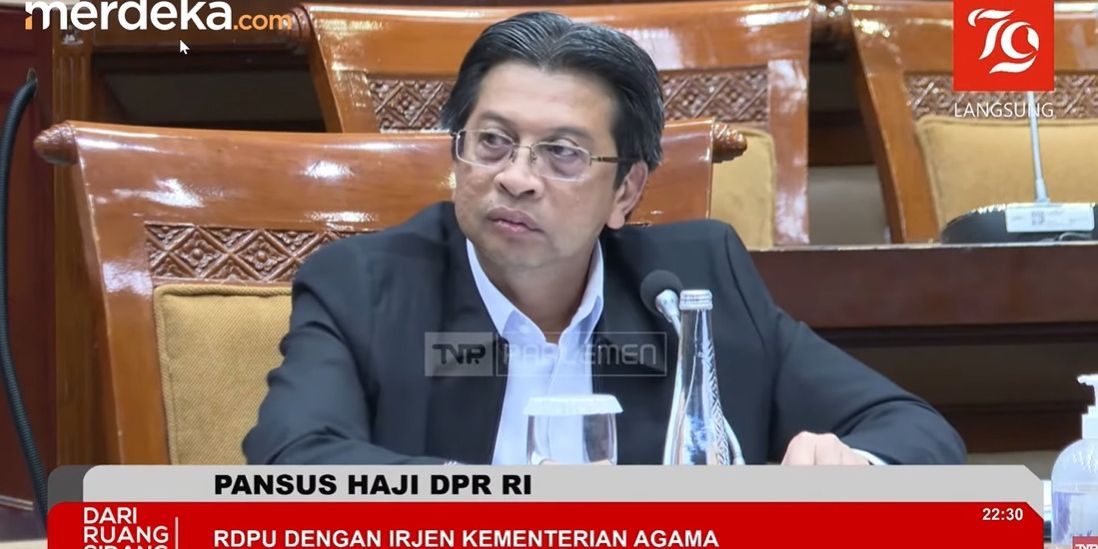 VIDEO: Panas Pansus Haji DPR Emosi Cecar Irjen Anak Buah Menag Yaqut Soal Otak atik Aturan