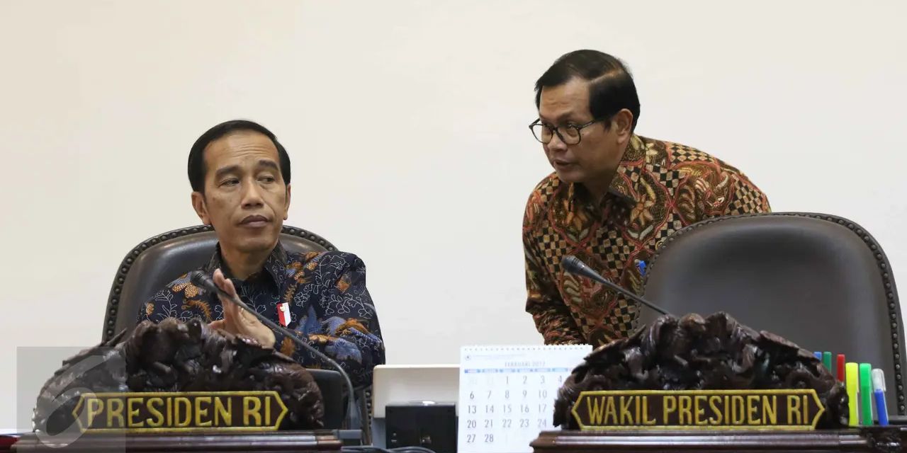 Penuh Arti Senyum Jokowi di Balik Restu Buat Pramono Maju Cagub Jakarta Diusung Mega PDIP