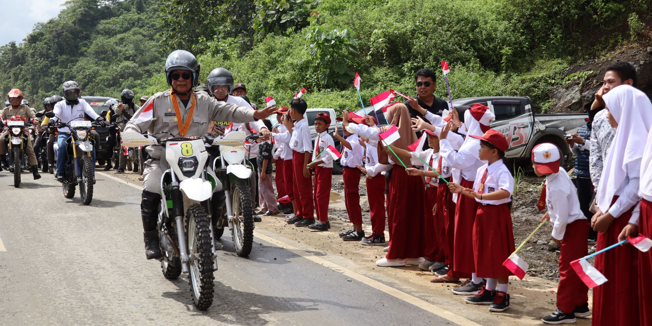 Giatkan Turdes, Sahbirin Noor Resmikan Jalan Bebas Hambatan Banjarbaru-Batulicin