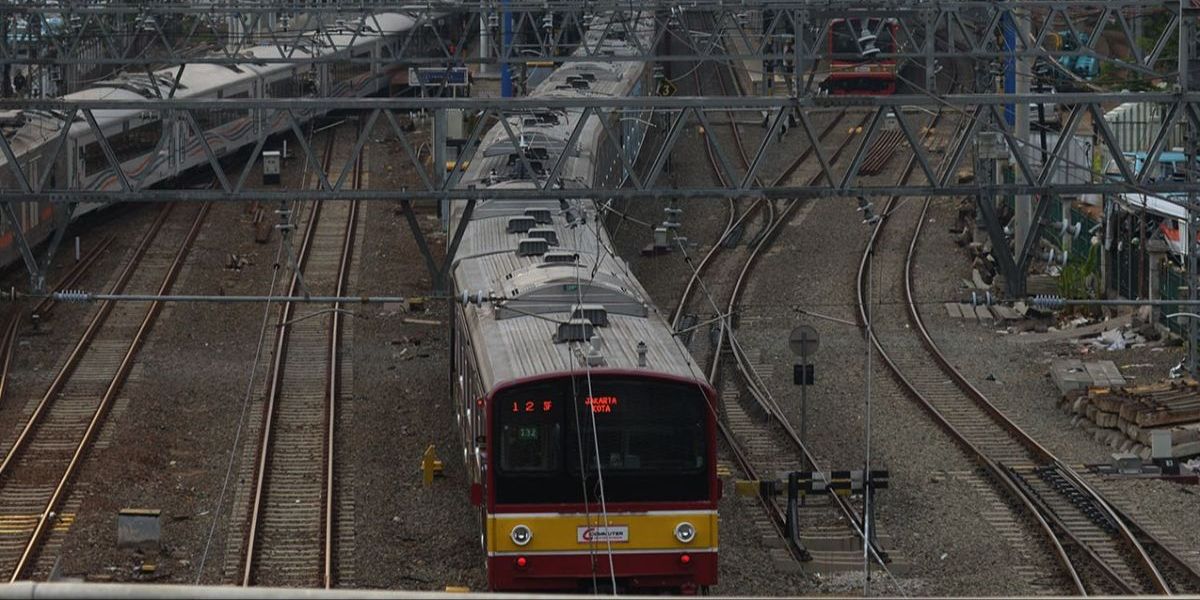 Menyorot Rencana Subsidi Tarif KRL Jabodetabek Berbasis NIK, Adilkah Untuk Semua Penumpang?