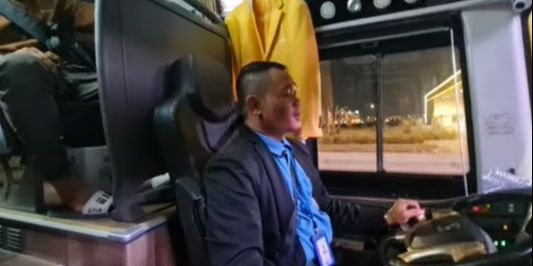 Cerita Sopir Bus di Mekkah Tiap Bulan Dapat Uang Tips Rp12 Juta dari Orang Indonesia