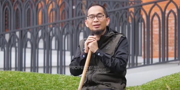 Ustaz Adi Hidayat Punya Pesantren, Biaya Masuk Gratis Sampai Bisa Dikuliahkan S3 ke Luar Negeri