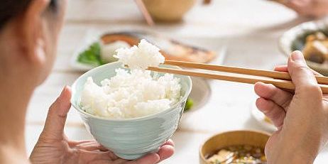 Konsumsi Double Carbo Bisa Buat Gula Darah Naik, Waspadai Makan Nasi Setelah Singkong