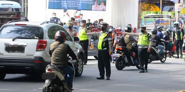 Polisi di Garut Dianiaya Sopir Angkot, Begini Kronologinya