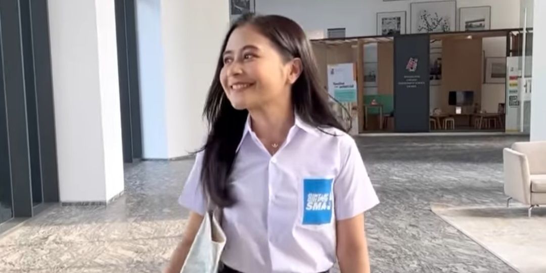 Masih Cocok! 5 Potret Prilly Latuconsina Tampil Mengenakan Seragam SMA Bikin Heboh, Netizen 'Primadona Sekolah'