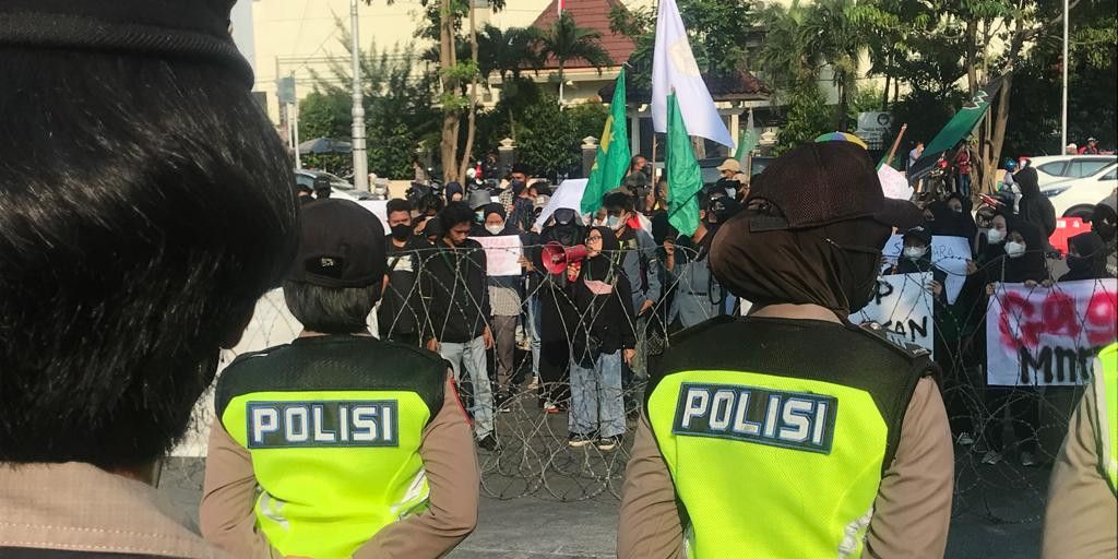 Tak Setuju Wacana Aturan Rokok Kemasan Polos, Pekerja Ancam Bakal Turun ke Jalan