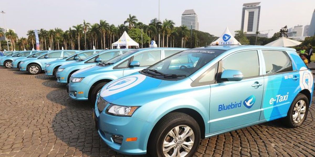 Jangan Panik, Begini Cara Lapor dan Urus Barang Tertinggal di Taksi Blue Bird