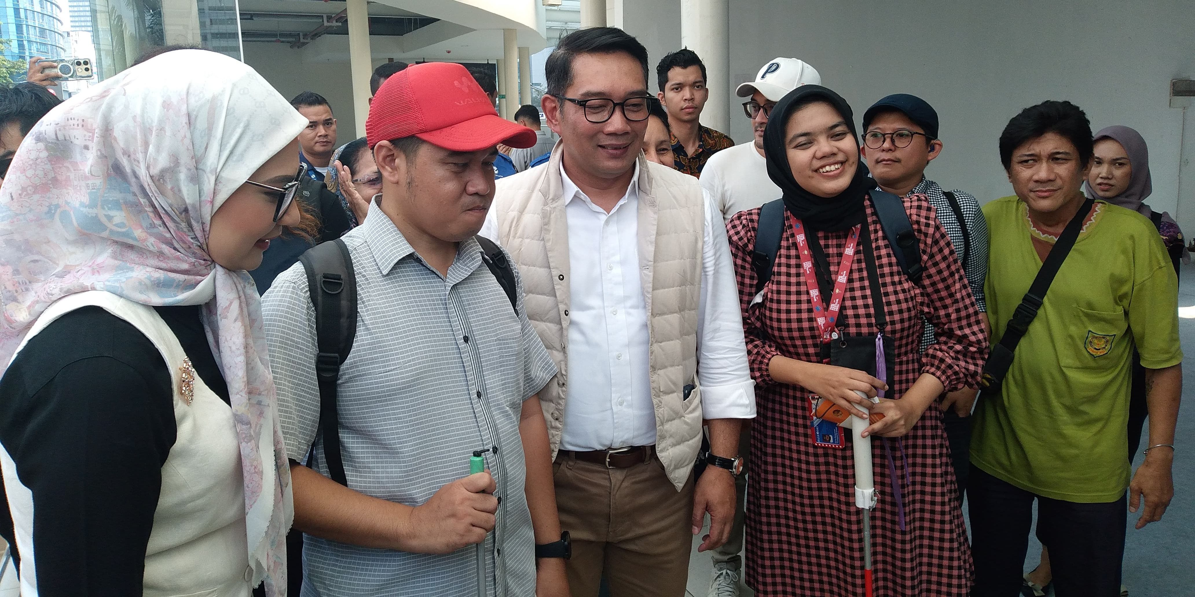 Ridwan Kamil Umumkan Timses: Riza Patria Ketua, Stafsus Jokowi Angkie Yudistia Jubir