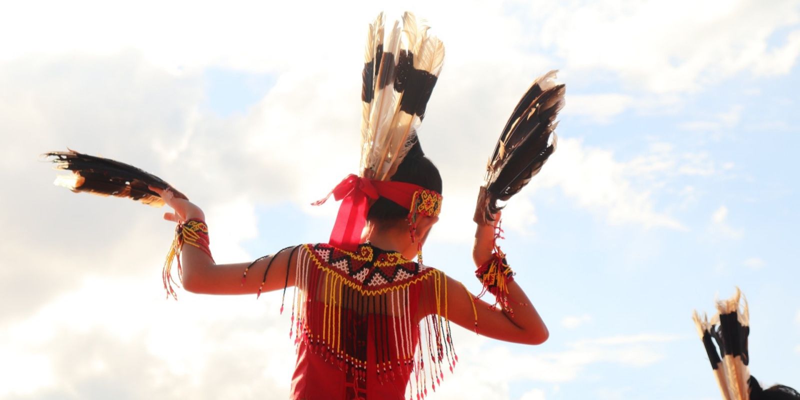 Kisah Mangkuk Merah, Dari Tradisi Adat Dayak hingga Peristiwa Perang Rakyat