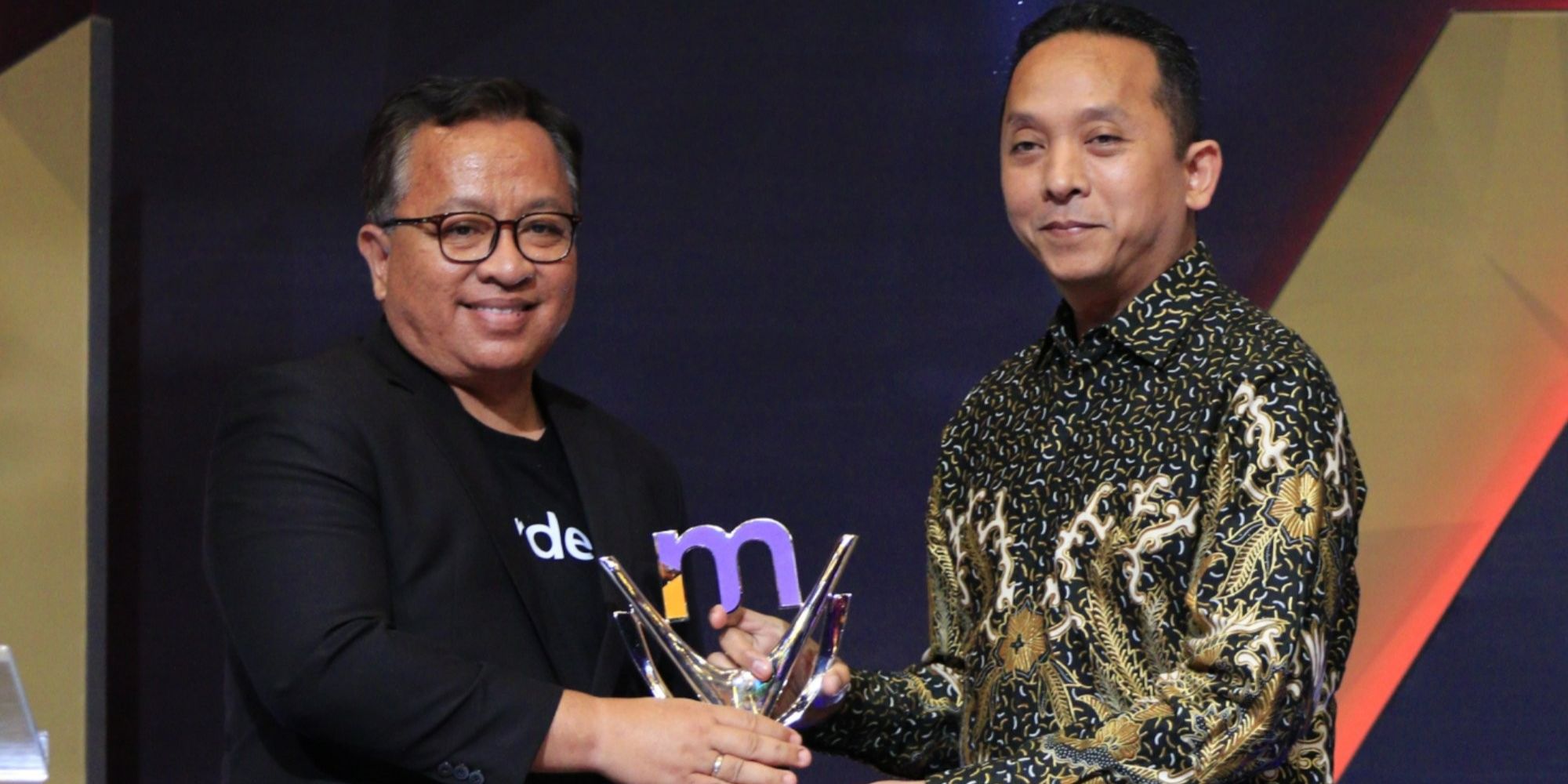 Raih Merdeka Award 2024, Telkom Indonesia Berkomitmen Laksanakan Program Sosial dan Lingkungan