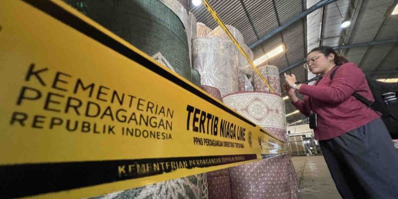 Bongkar Pabrik di Tangerang, Satgas Temukan Impor Sajadah Masjid dan Karpet Ilegal Asal Turki Senilai Rp10 Miliar