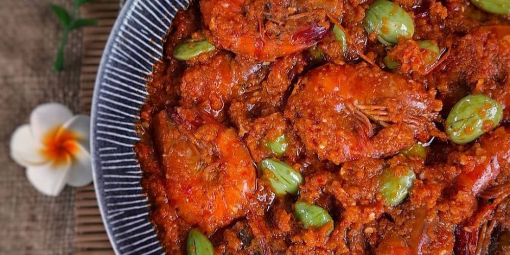 6 Resep Sambal Udang & Cumi Kekinian, Pedasnya Bikin Nagih