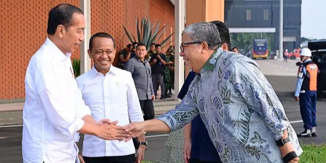 VIDEO: Penjelasan Istana Fahri Hamzah Dampingi Jokowi Peresmian Smelter di Sumbawa Barat