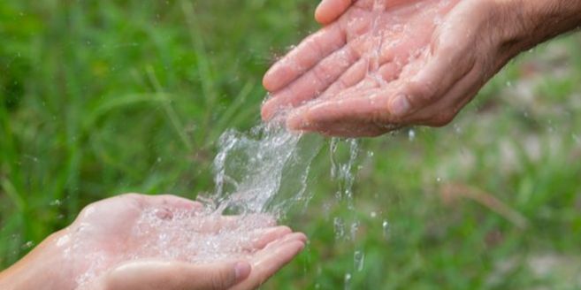 Ketersediaan Air Minum Bersih dan Sanitasi Jadi Kunci untuk Cegah Stunting