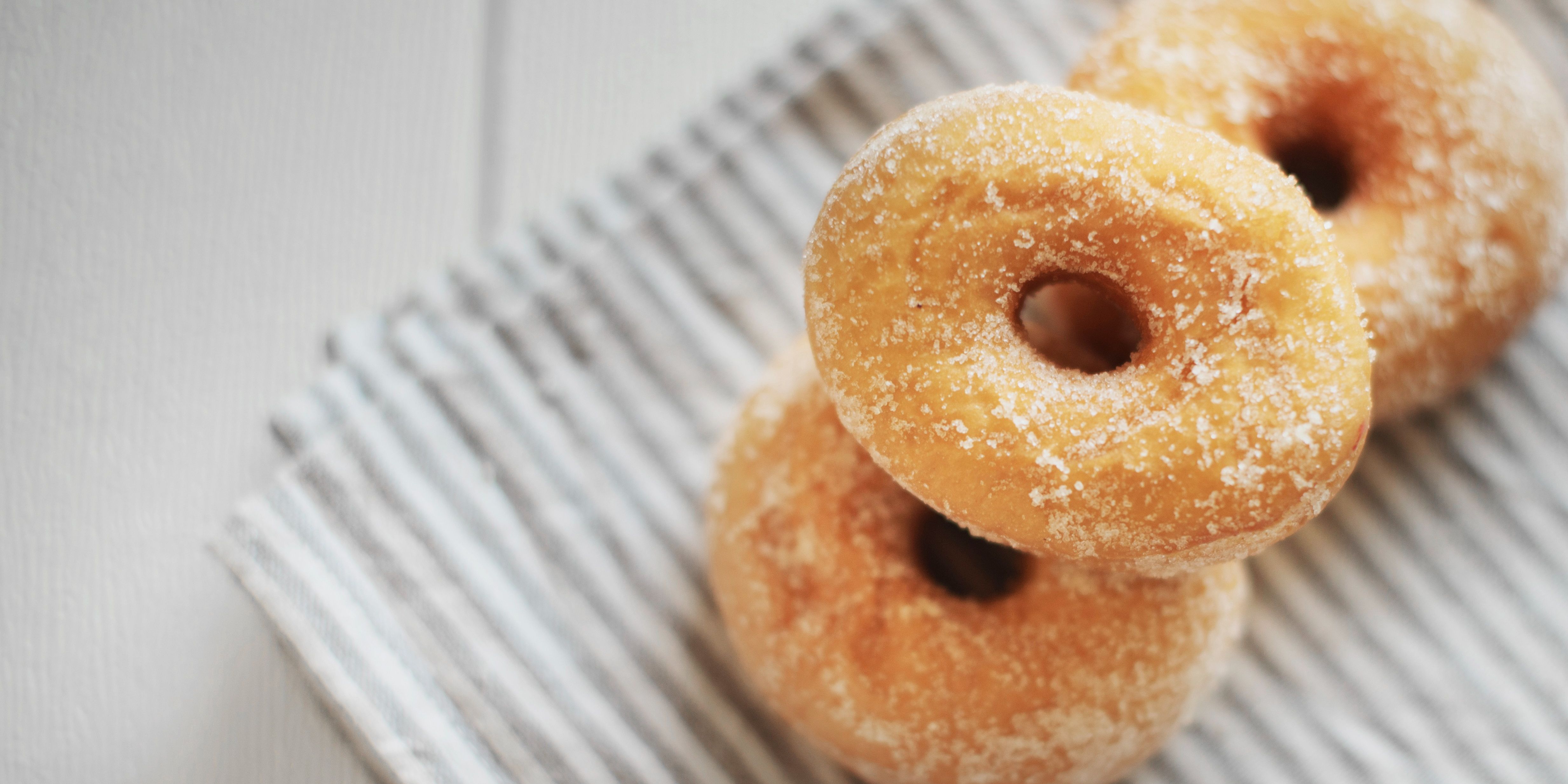 Bongkar Resep Donat Ala Bakery, Rahasia Donat Tetap Empuk Meski Sudah Dingin