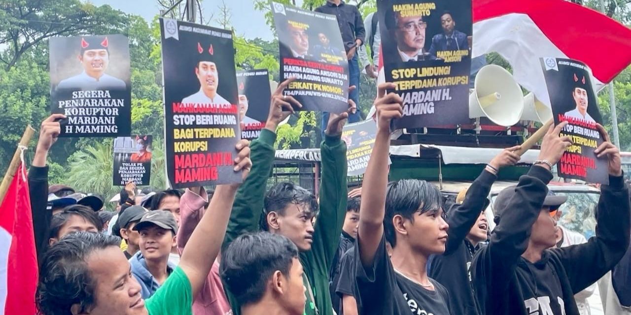 Demonstran Minta MA Tolak PK Mardani H Maming: Jangan Loloskan Koruptor