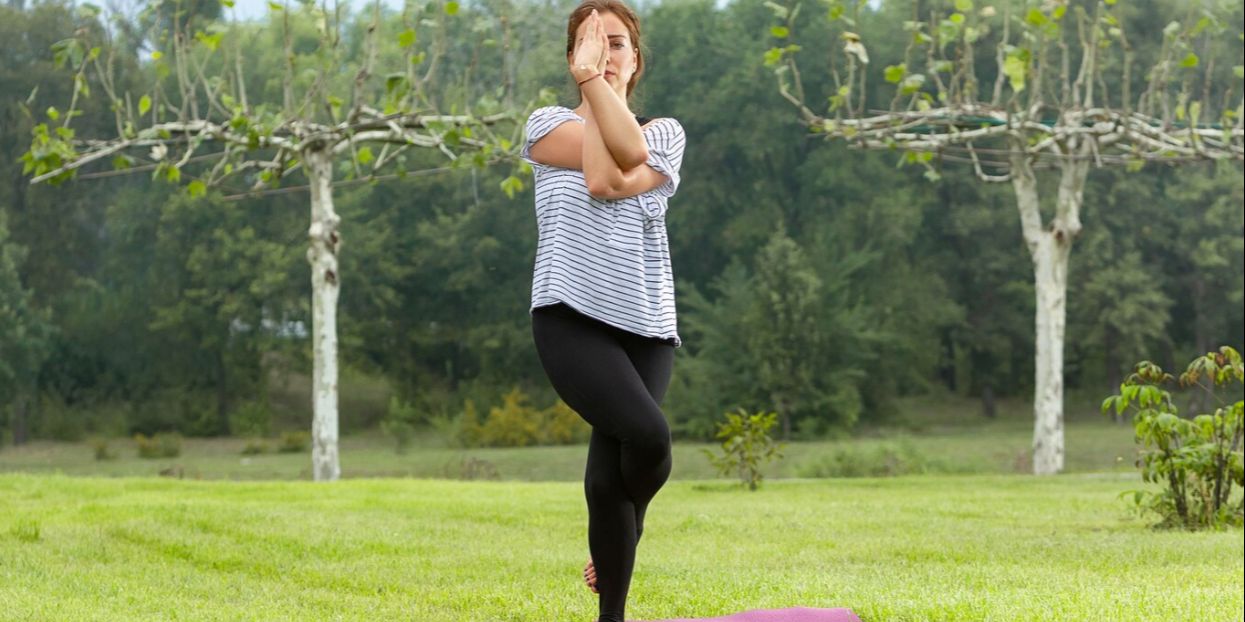 Dari Pilates hingga Tai Chi, Kenali 8 Jenis Olahraga untuk Keseimbangan yang Lebih Baik