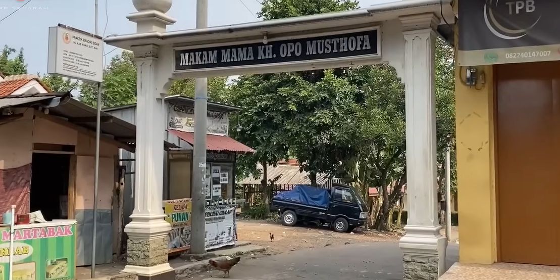 Mengenal Mama Kandang Sapi, Sahabat Seperjuangan Soekarno dari Cianjur