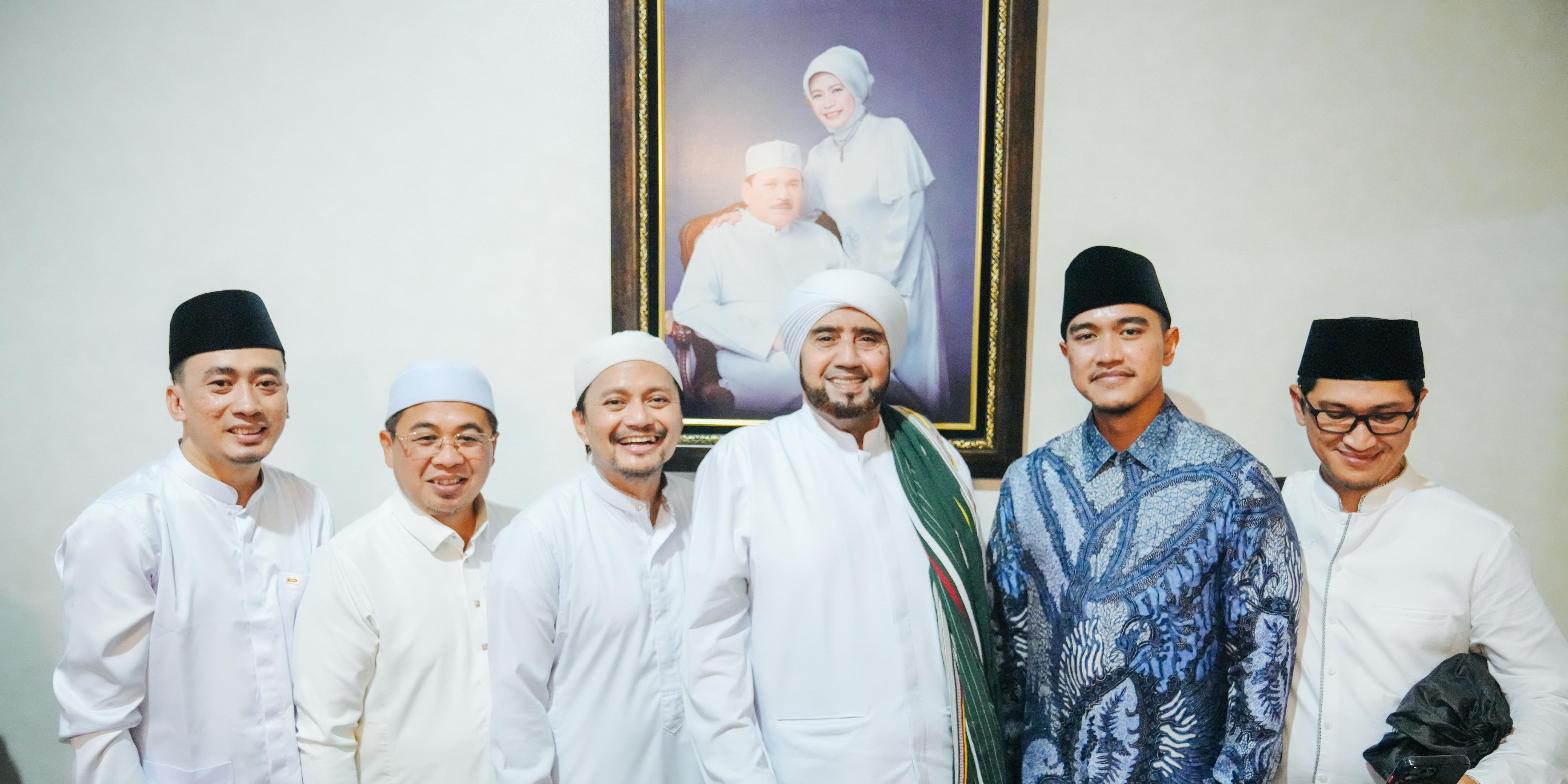 Kaesang Hadiri Maulid Nabi Muhammad di Banjarmasin