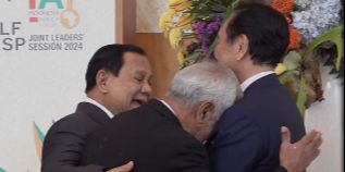 Keakraban PM Timor Lester Xanana Dirangkul Erat Prabowo Sambil Sandarkan Kepala ke Dada Luhut