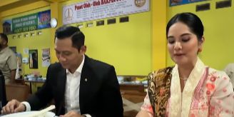 Serasi Ganteng dan Cantik, Momen AHY dan Annisa Makan Malam di 'Mbah Cemplung' Penampilannya Bikin Salfok