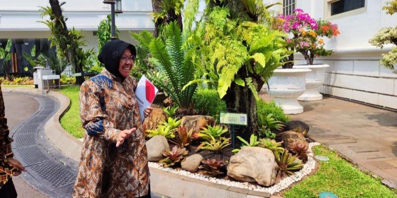 Usai Maju Pilkada Jatim, Mensos Risma Hadiri Ratas Bersama Presiden Jokowi