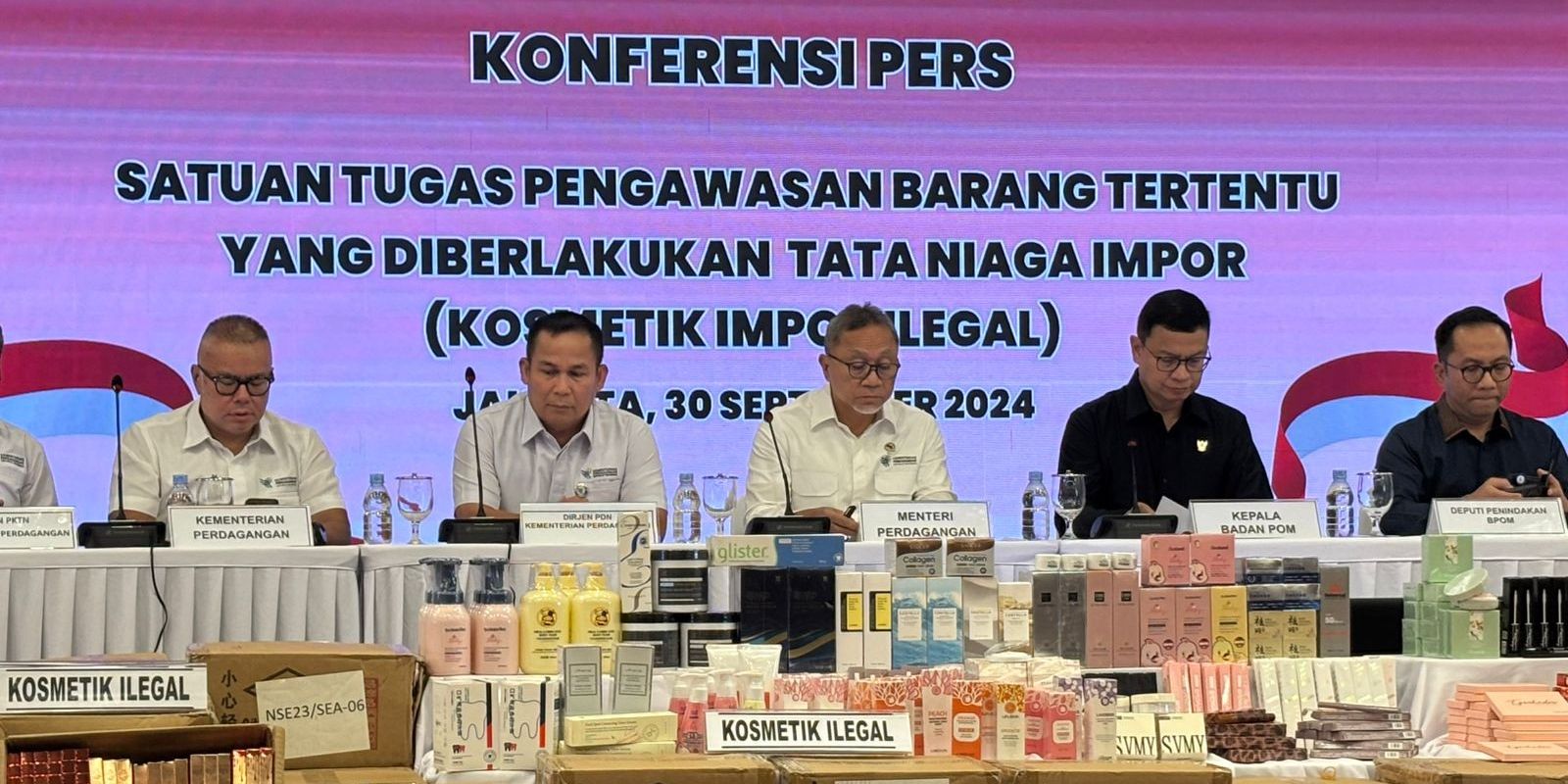 Pemerintah Amankan Kosmetik Ilegal Senilai Rp12 Miliar