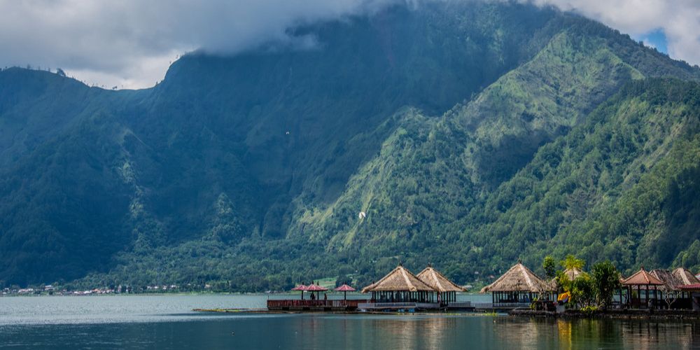 Kisah di Balik Pesona Danau Batur Bali, Ada Manusia Raksasa yang Porsi Makannya Setara 1.000 Orang Biasa