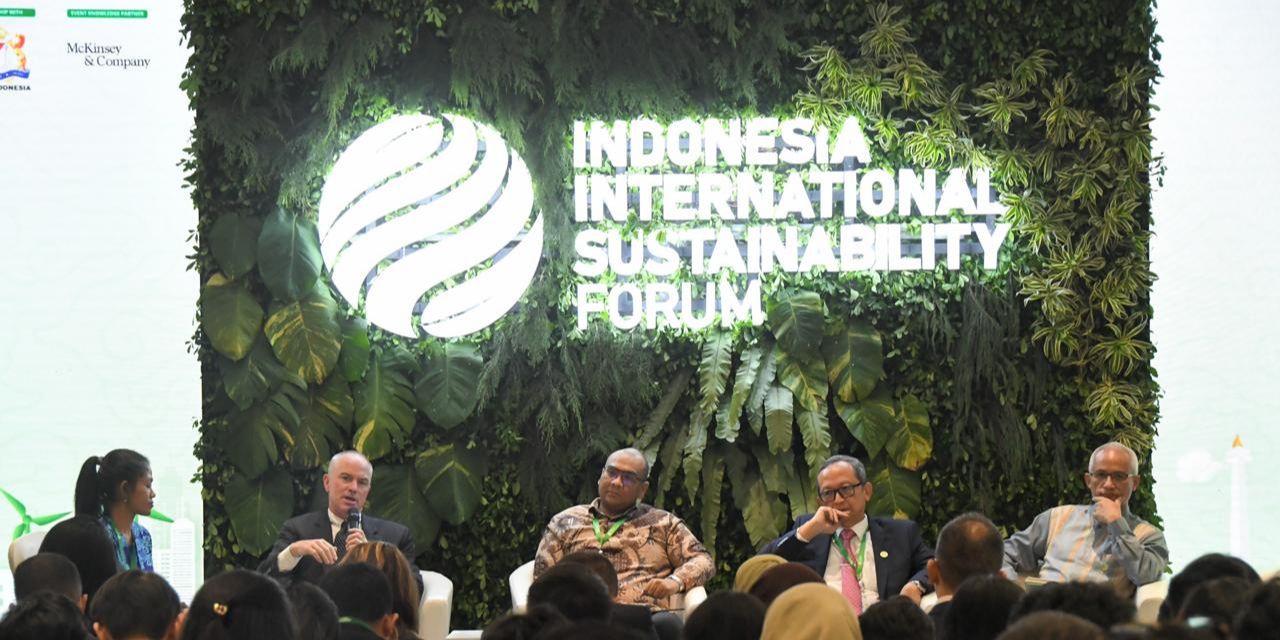 Di ISF 2024, Astra Buka-bukaan Penyebab Populasi Kendaraan Listrik di Indonesia Masih Minim