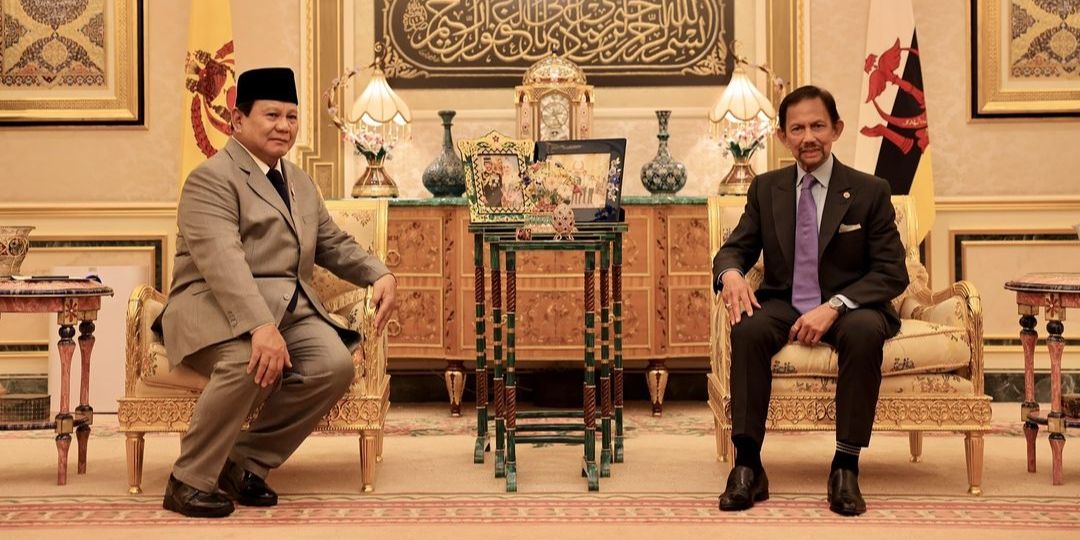 VIDEO: Kejutan! Prabowo Subianto Diberi Senapan Emas dari Sultan Terkaya Dunia di Brunei