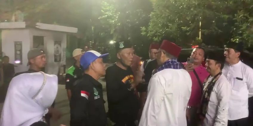 Duduk Perkara Kunjungan Ridwan Kamil ke Bamus Betawi Jaktim Sempat Diwarnai Keributan