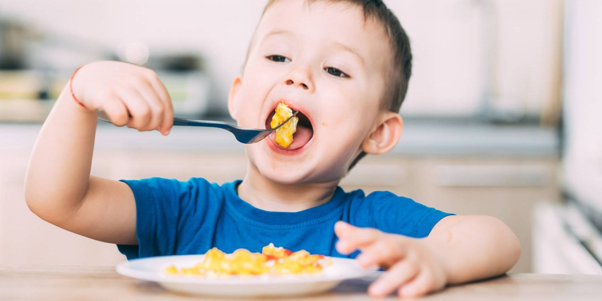 7 Makanan untuk Menjaga Kesehatan Rambut Anak, Bunda Wajib Baca