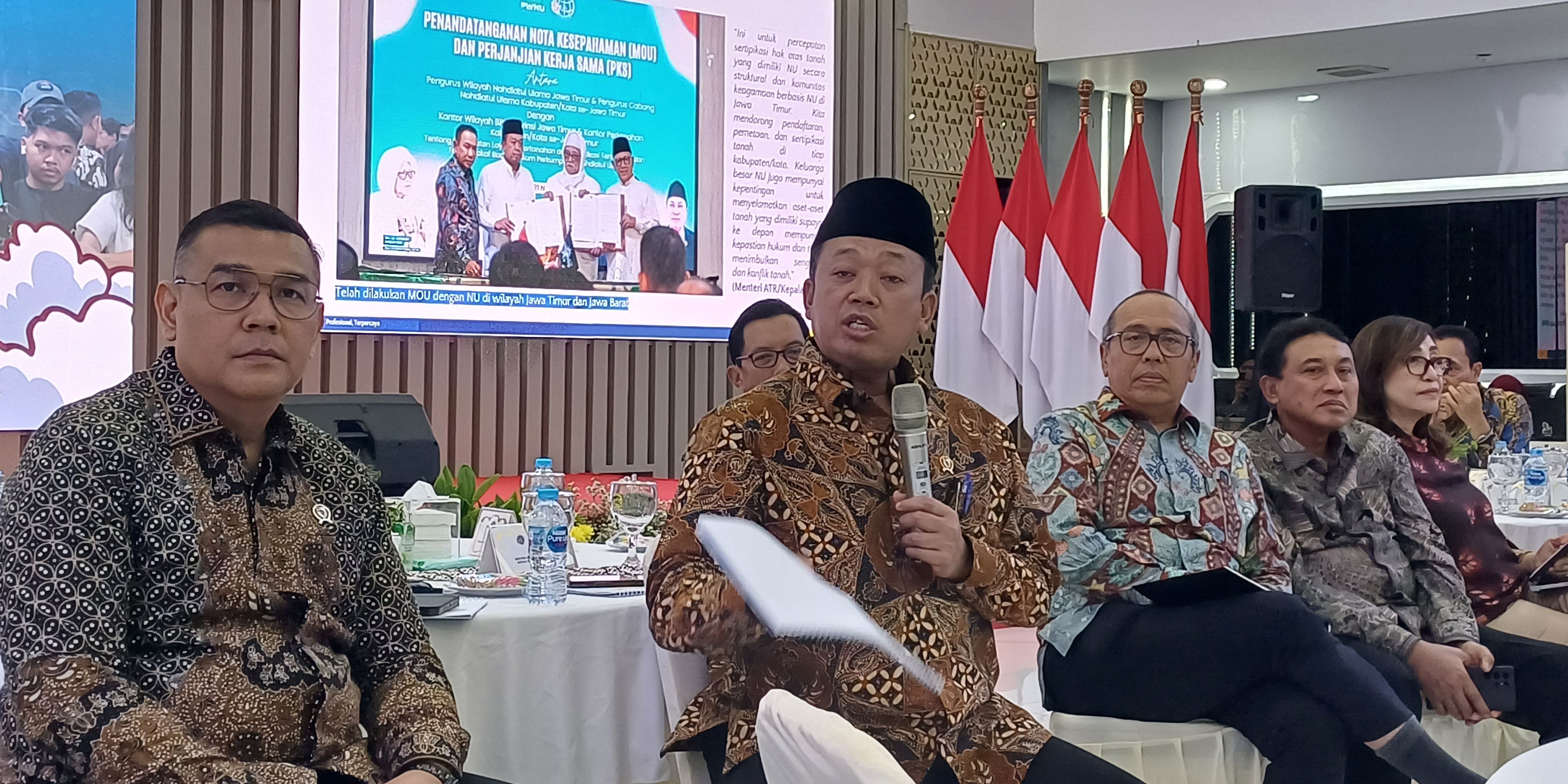 Mobil RI 36 Dikawal Patwal Arogan Saat Terobos Kemacetan, Menteri ATR Nusron Wahid Bantah Mobil Dinasnya