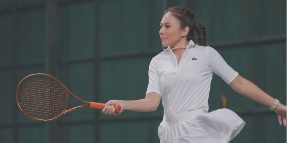 5 Potret Wulan Guritno Saat Bermain Tenis, Rahasia Body Goals dan Selalu Bugar