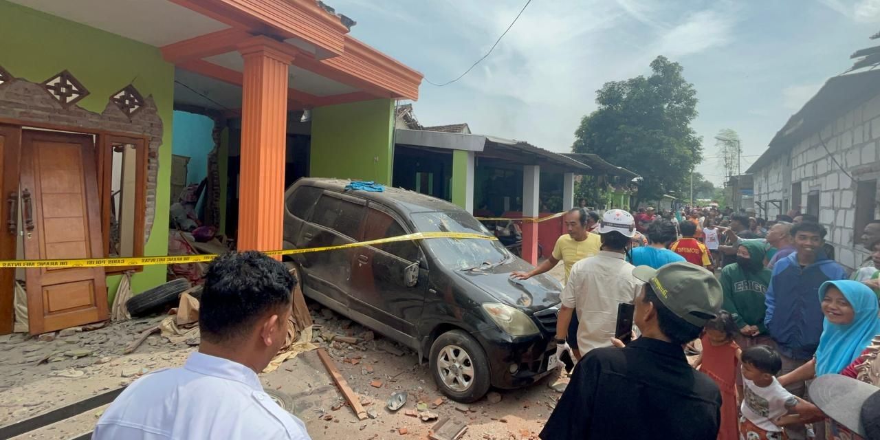 Kronologi Rumah Polisi di Mojokerto Meledak hingga 2 Orang Tewas, Warga Dengar Dentuman Keras