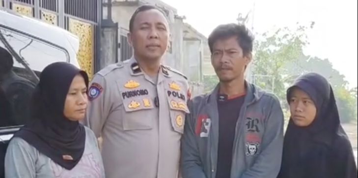 3 Minggu Jalan Kaki dari Banyuwangi, Pria Ini Ketemu Polisi Baik, Langsung Diantar Pulang sampai ke Rumah