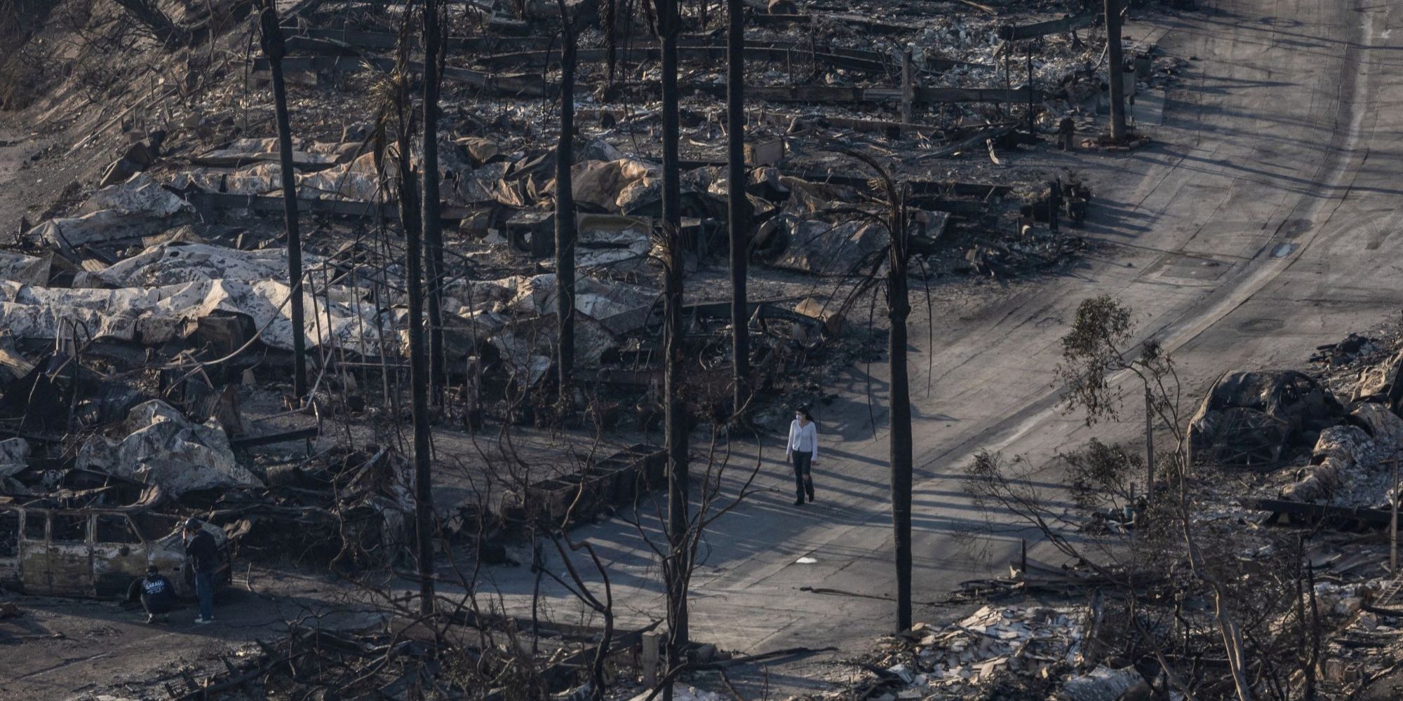 FOTO: Penampakan Los Angeles Luluh Lantak Bak Medan Perang Akibat Kebakaran Dahsyat, Disebut Karma Dukung Genosida di Gaza