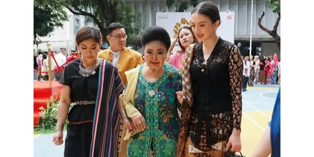 Resmi Jadi Stafsus, 6 Potret Kedekatan Raline Shah dengan Menteri Meutya Hafid: Sama-Sama Cantik dan Berwibawa