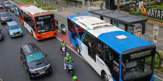 Pemprov Jakarta Tegaskan Selain TransJakarta Tidak Boleh Masuk Busway, Termasuk Mobil Pejabat dan Patwal