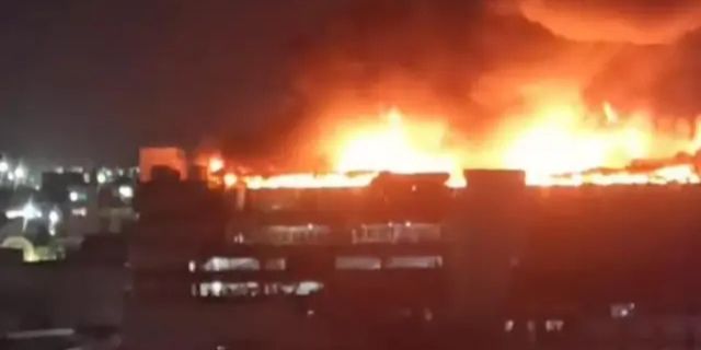 Fakta Kebakaran Glodok Plaza: 7 Jam Lebih Api Membara