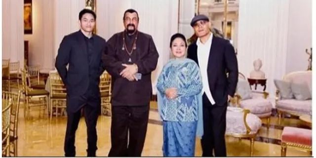 6 Potret Azka Corbuzier Bertemu Steven Seagal saat Temani Ayahnya Makan Malam dengan Prabowo Subianto dan Titiek Soeharto