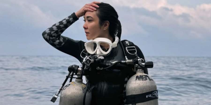 Potret Seru Gisel Diving di Tulamben dan Amed Bali, Nikmati Keindahan Bawah Laut yang Buat Takjub - Ramai Dipuji