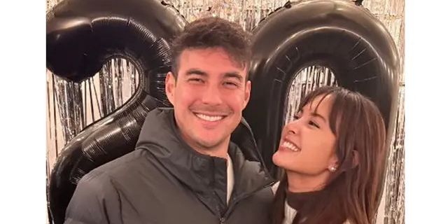 Intip 6 Potret Aurelie Moeremans Rayakan Tahun Baru 2025 dengan Suaminya Tyler Bigenho, Aura Bahagia Pengantin  Baru Kian Terpancar