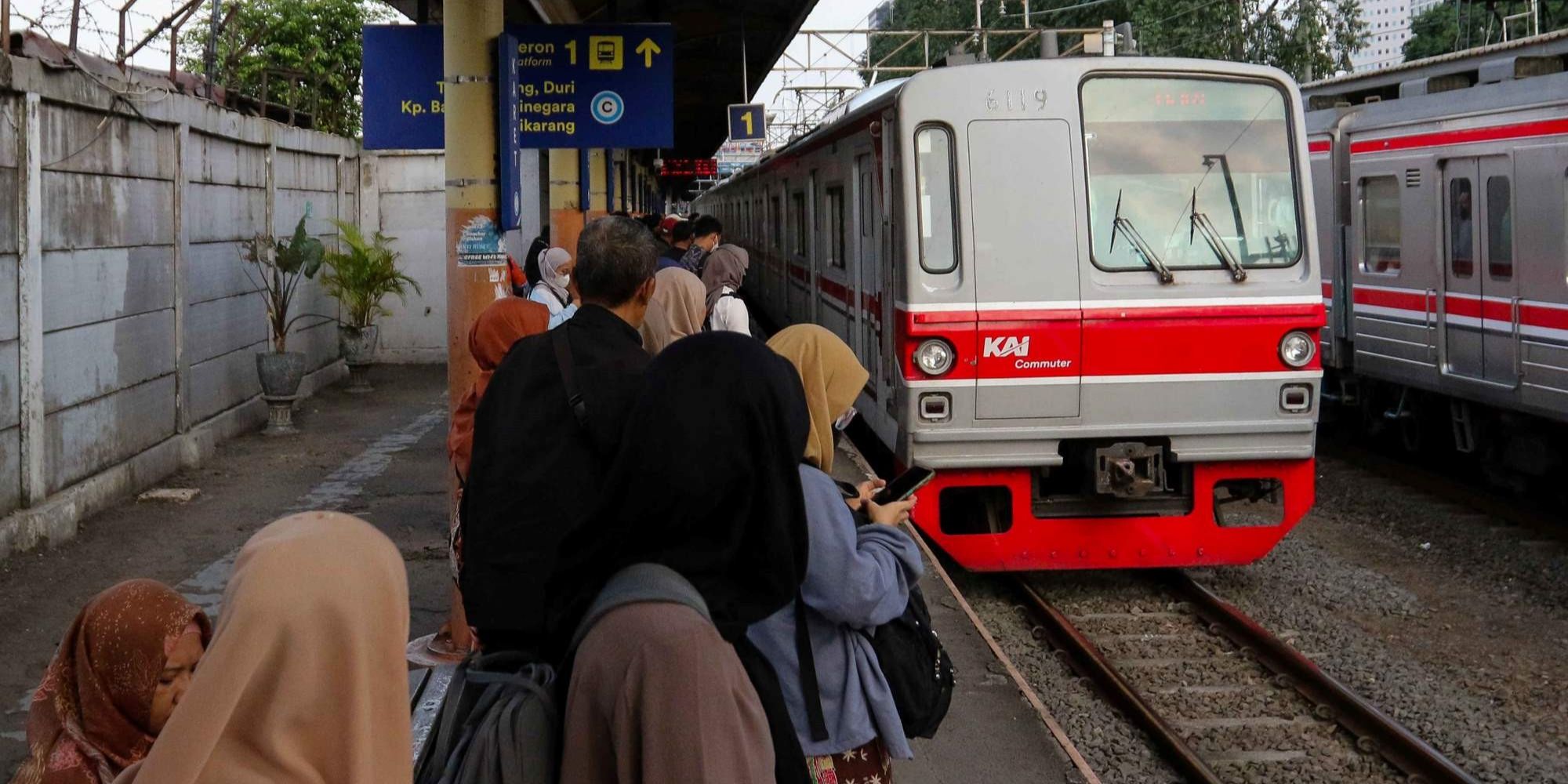 FOTO: Siap-Siap! Stasiun Karet Bakal Ditutup, Ini Stasiun Penggantinya