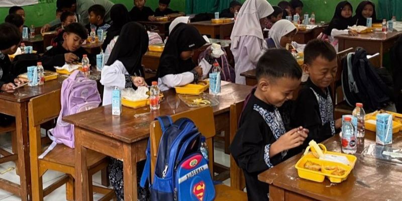 Program Makan Bergizi Gratis, Pramono-Rano Bakal Libatkan Kantin Sekolah