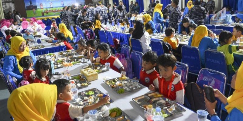 Benarkah Program Makanan Bergizi Gratis Jadi Solusi Cerdas untuk Tingkatkan Kesehatan dan Kesejahteraan Anak Indonesia? Ini Jawaban Pakar