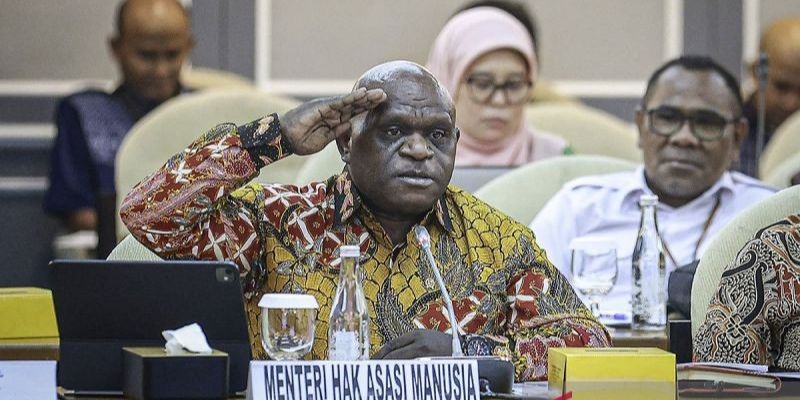 Nautilus Pigai, Menteri HAM yang Kini Jadi Sorotan Karena Pengakuan Soal Pasangan