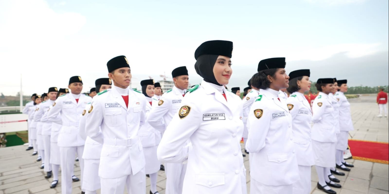 Tujuan dan Makna Upacara Bendera, Menumbuhkan Rasa Cinta Tanah Air