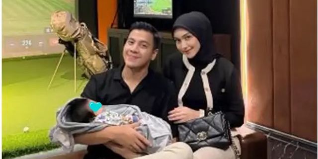 Potret Cantik Melody Prima saat Momong Buah Hati Usai Melahirkan Anak ke-3, Penampilan Rampingnya Jadi Sorotan